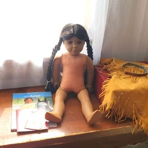 AMERICAN GIRL Kaya with box and book, booklet.
